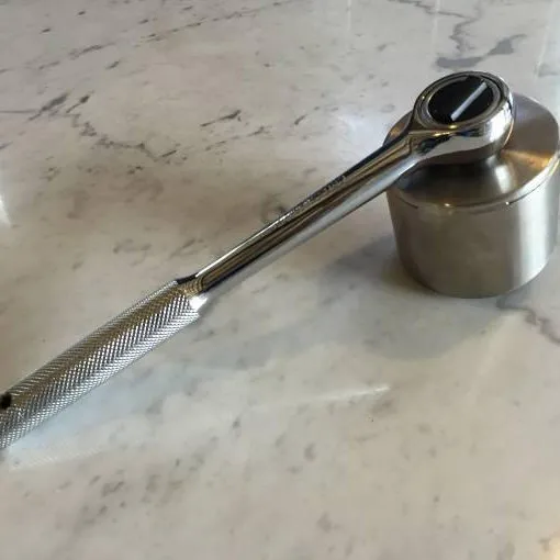 Llave de tuerca exterior